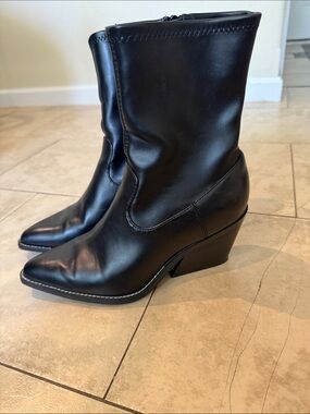 Universal Thread Black Pointed-Toe Mid-Calf Wedge Boots